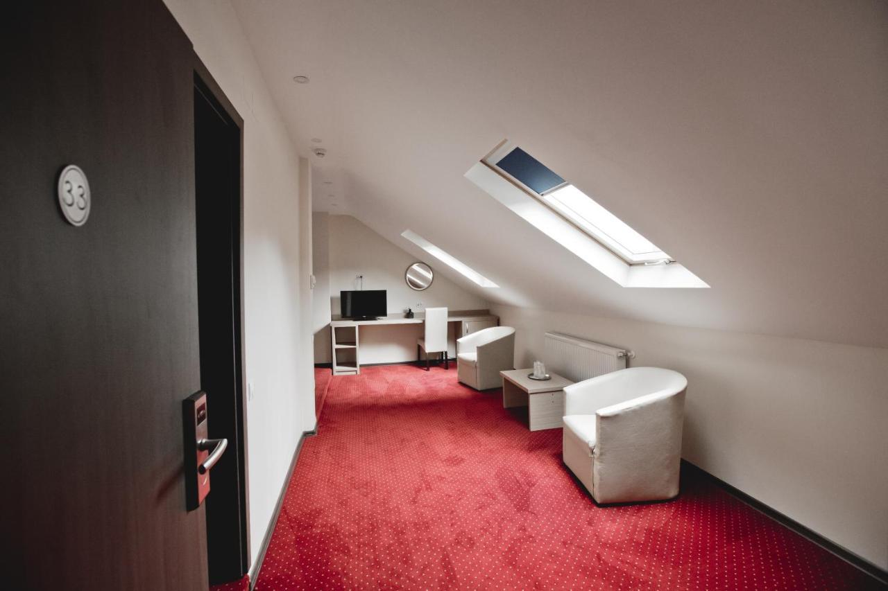אמארה Hotel Evergreen מראה חיצוני תמונה