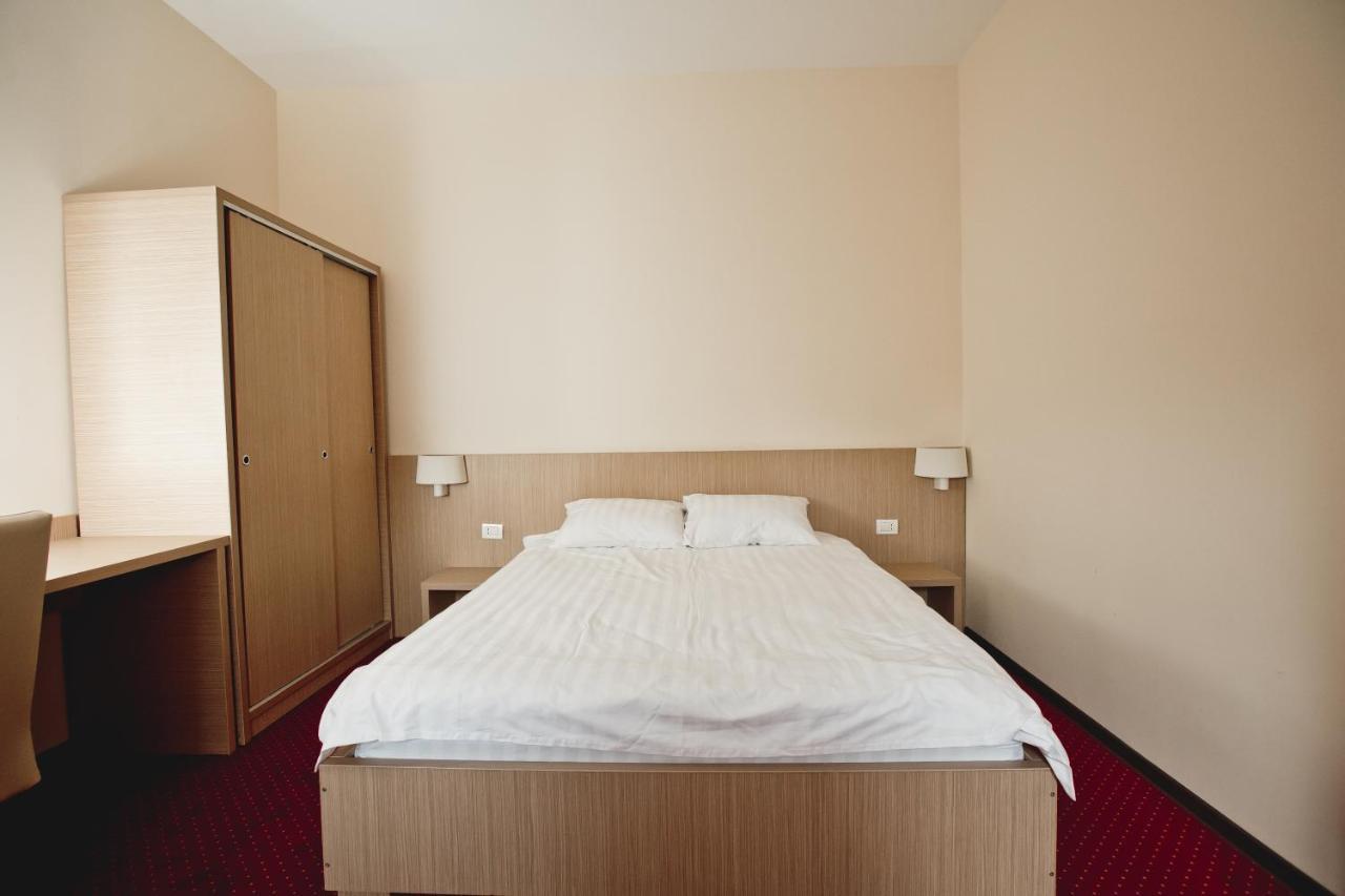 אמארה Hotel Evergreen מראה חיצוני תמונה