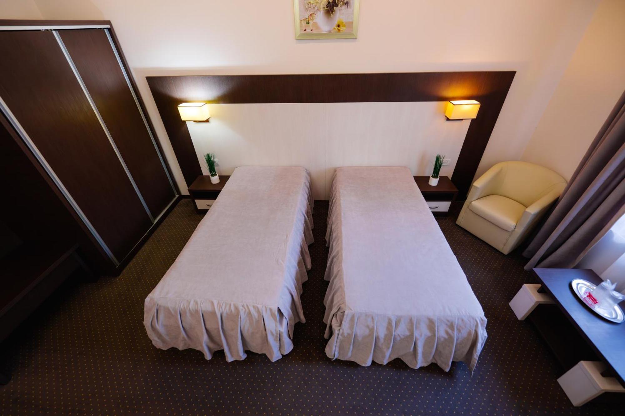 אמארה Hotel Evergreen מראה חיצוני תמונה