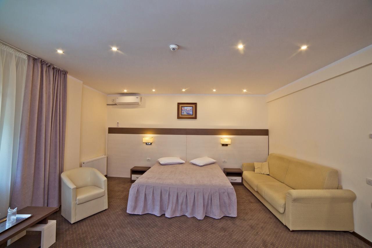 אמארה Hotel Evergreen מראה חיצוני תמונה