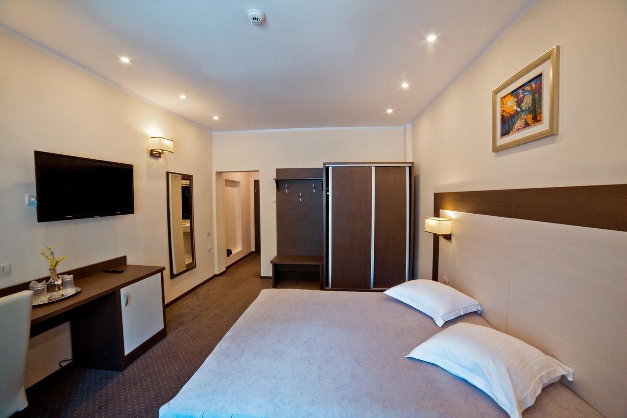 אמארה Hotel Evergreen מראה חיצוני תמונה